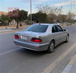 مرسيدس بنز E-Class